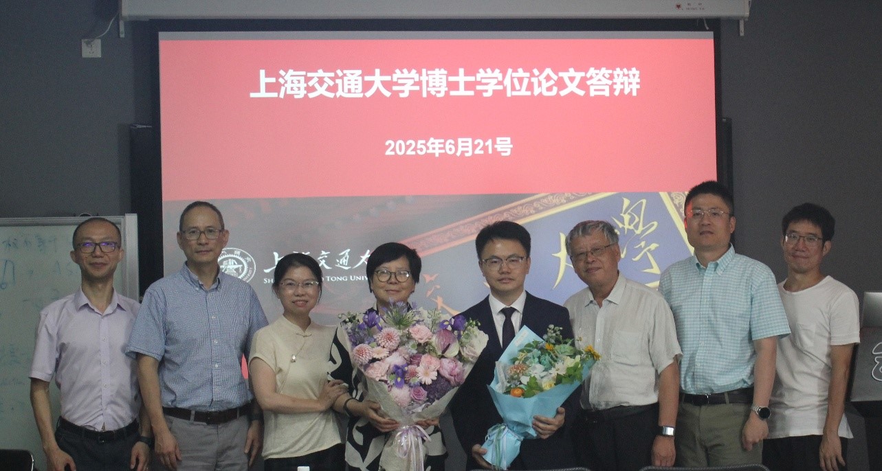 周宏乾答辩照片.jpg